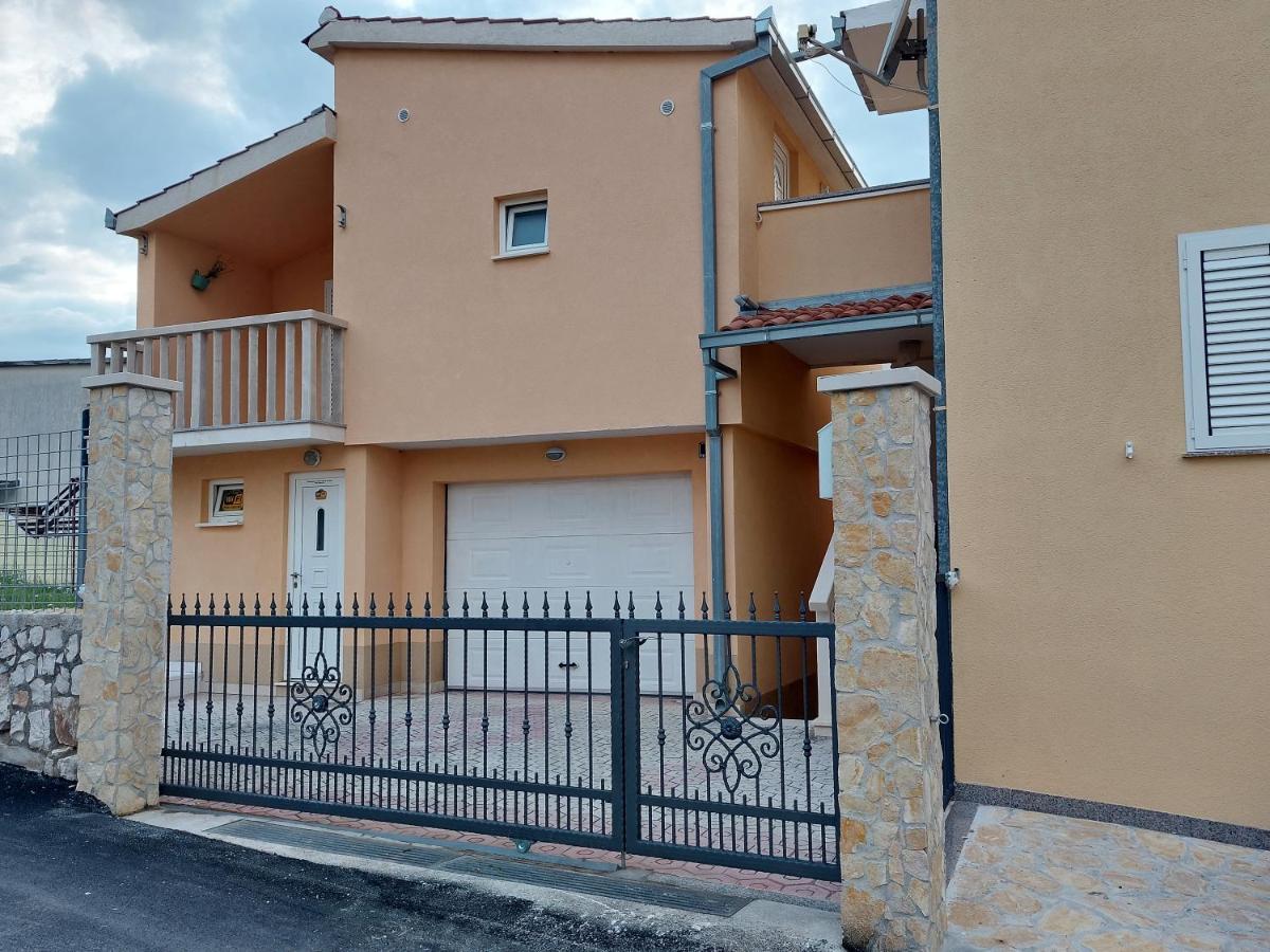 Apartments Slapare Slatine Luaran gambar